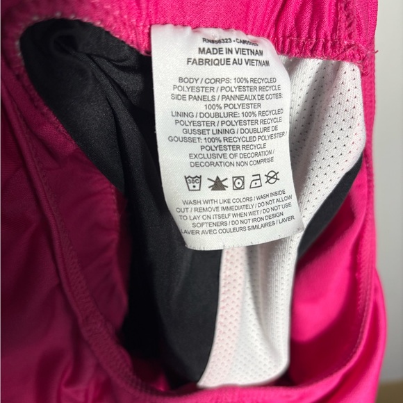 Nike Women's Running Shorts in Black and Pink, Size small - Picture 5 of 5